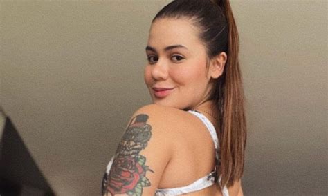 cintia cossio tatuajes|Cintia Cossio mostró cómo le quedó el tatuaje que se。